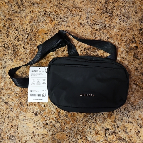 Athleta Handbags - Athleta Black Compact Crossbody Bag